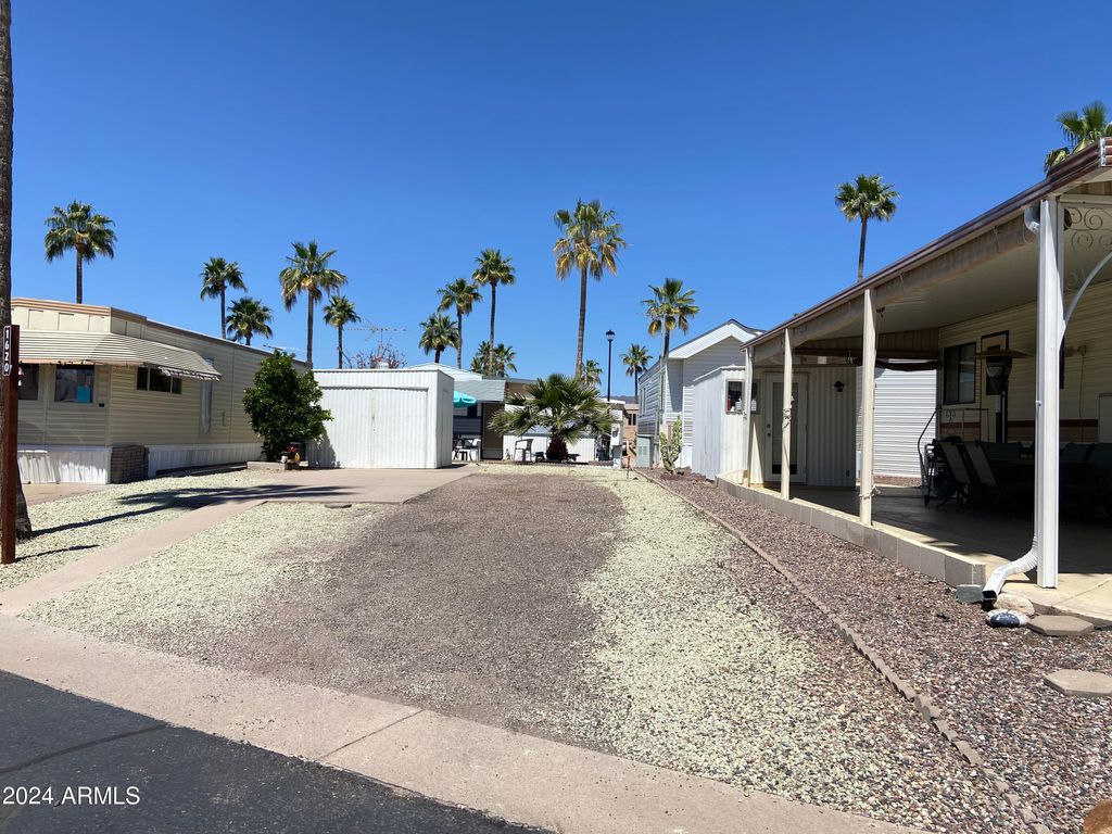Photo of 1420 W Yaqui Avenue #620, Apache Junction, AZ 85119 (MLS # 6932821)