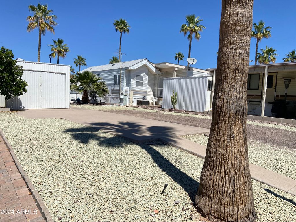 Photo of 1420 W Yaqui Avenue #620, Apache Junction, AZ 85119 (MLS # 6932821)