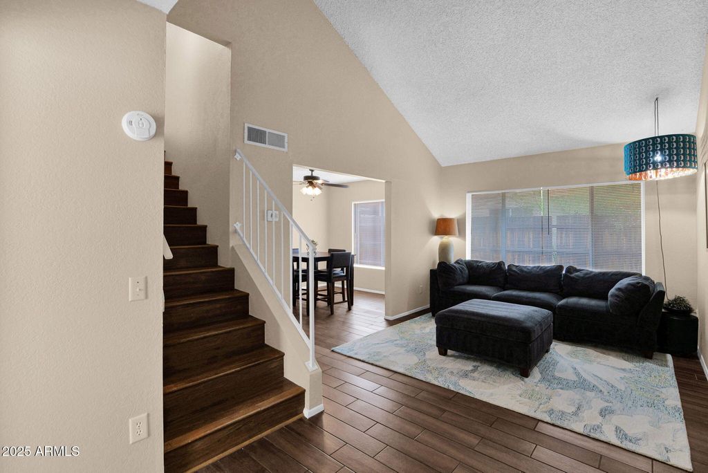 Photo of 15201 N 25th Drive #11, Phoenix, AZ 85023 (MLS # 6934663)