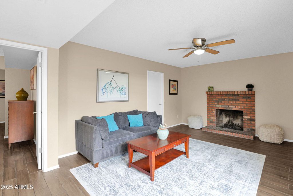 Photo of 15201 N 25th Drive #11, Phoenix, AZ 85023 (MLS # 6934663)