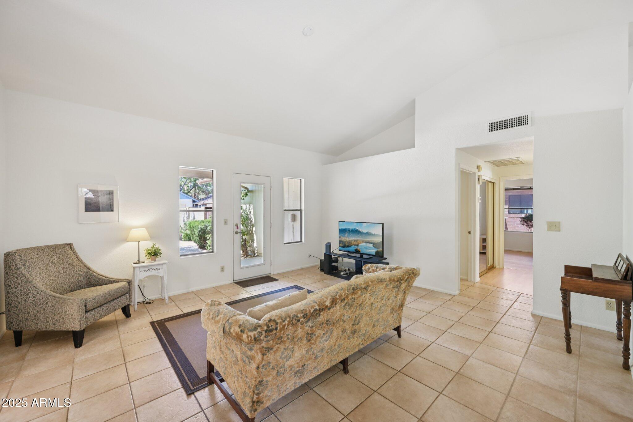 Homes for Sale in Queen Creek Arizona 4 823 E LEXINGTON Avenue