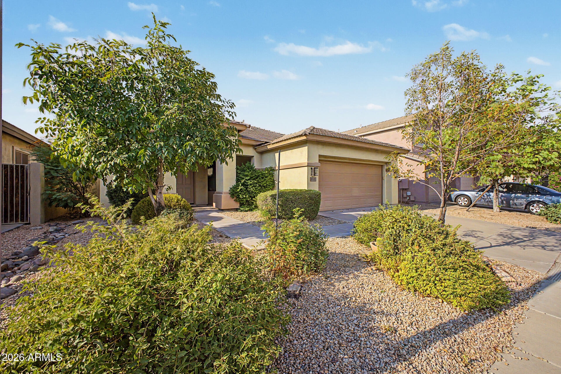 616 E KRISTA Way