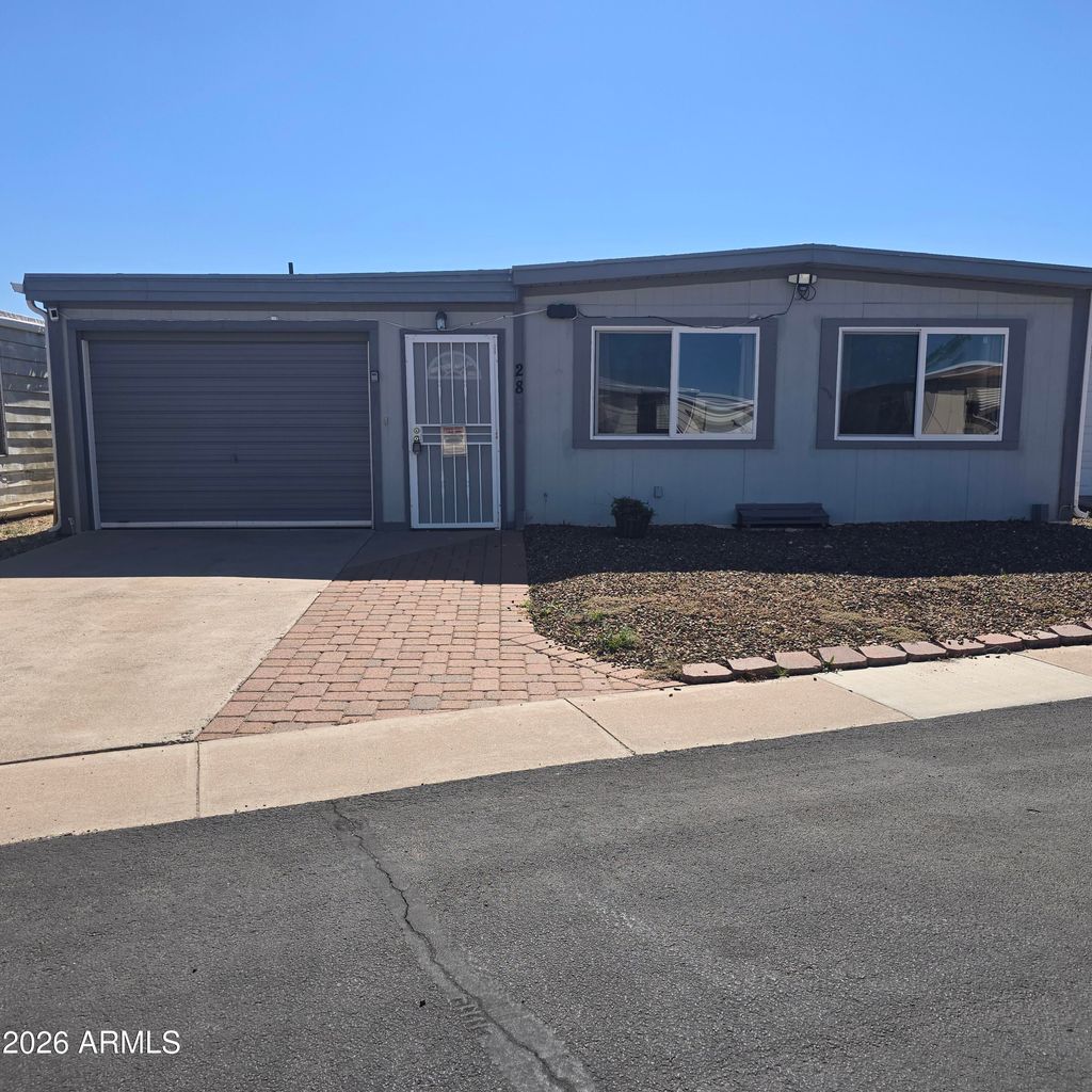 Photo of 10201 N 99th Avenue #28A, Peoria, AZ 85345 (MLS # 6993176)