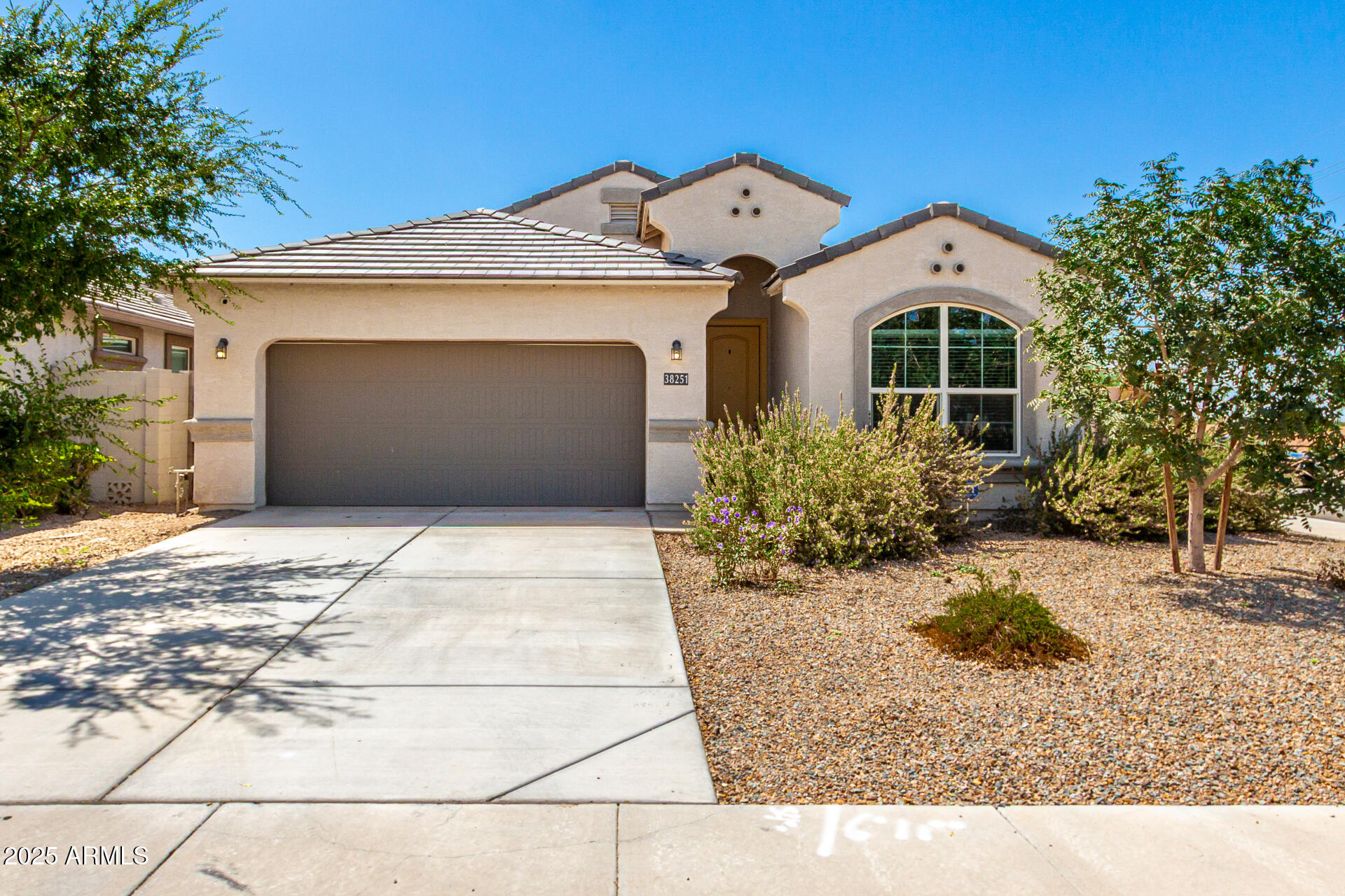 38251 W SAN ALVAREZ Avenue