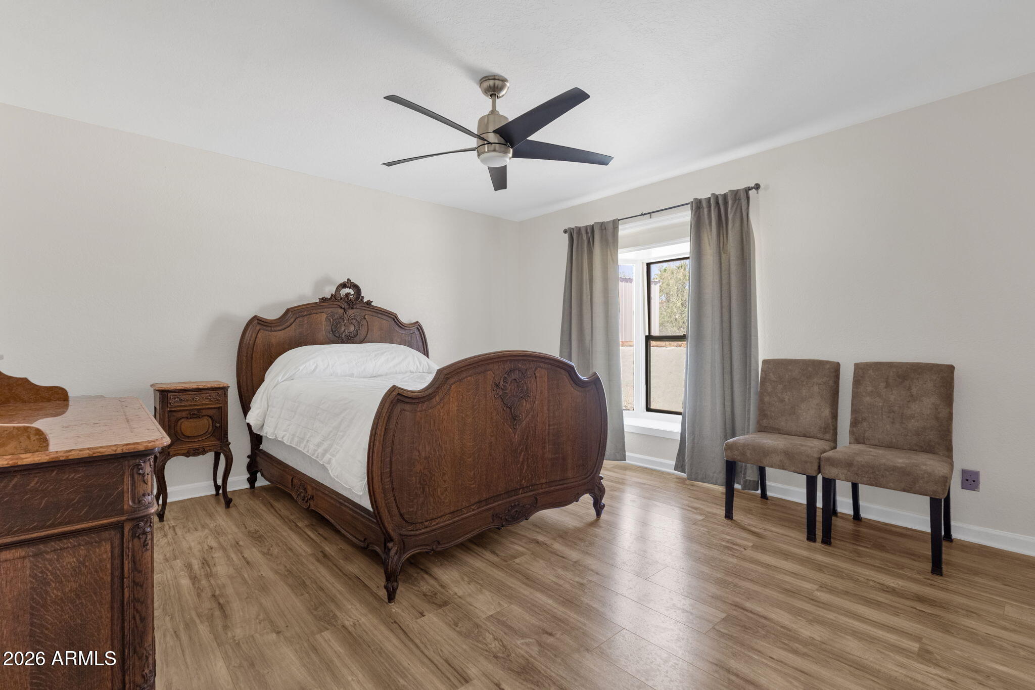PARADISE HEIGHTS - Residential
