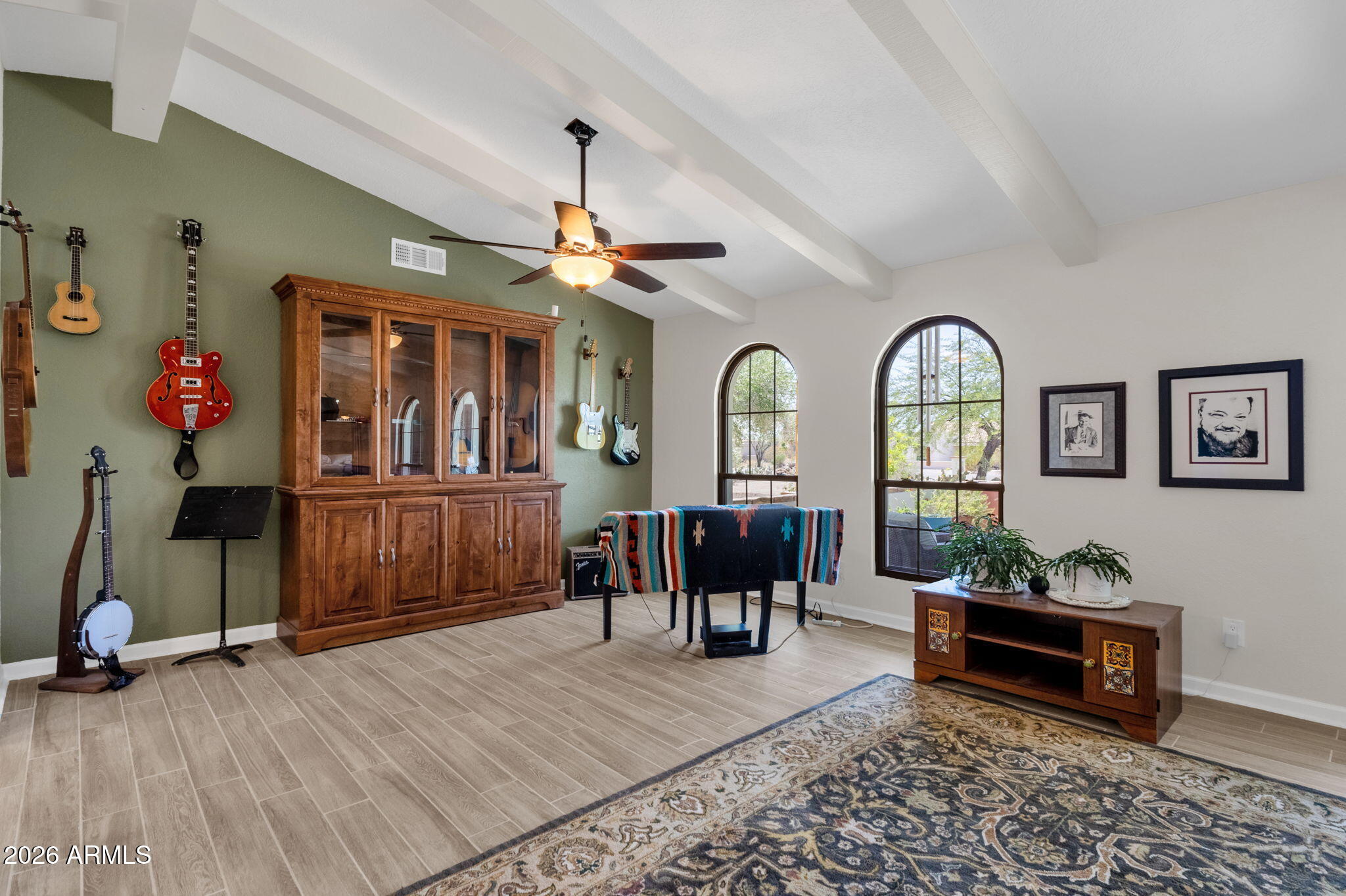 PARADISE HEIGHTS - Residential
