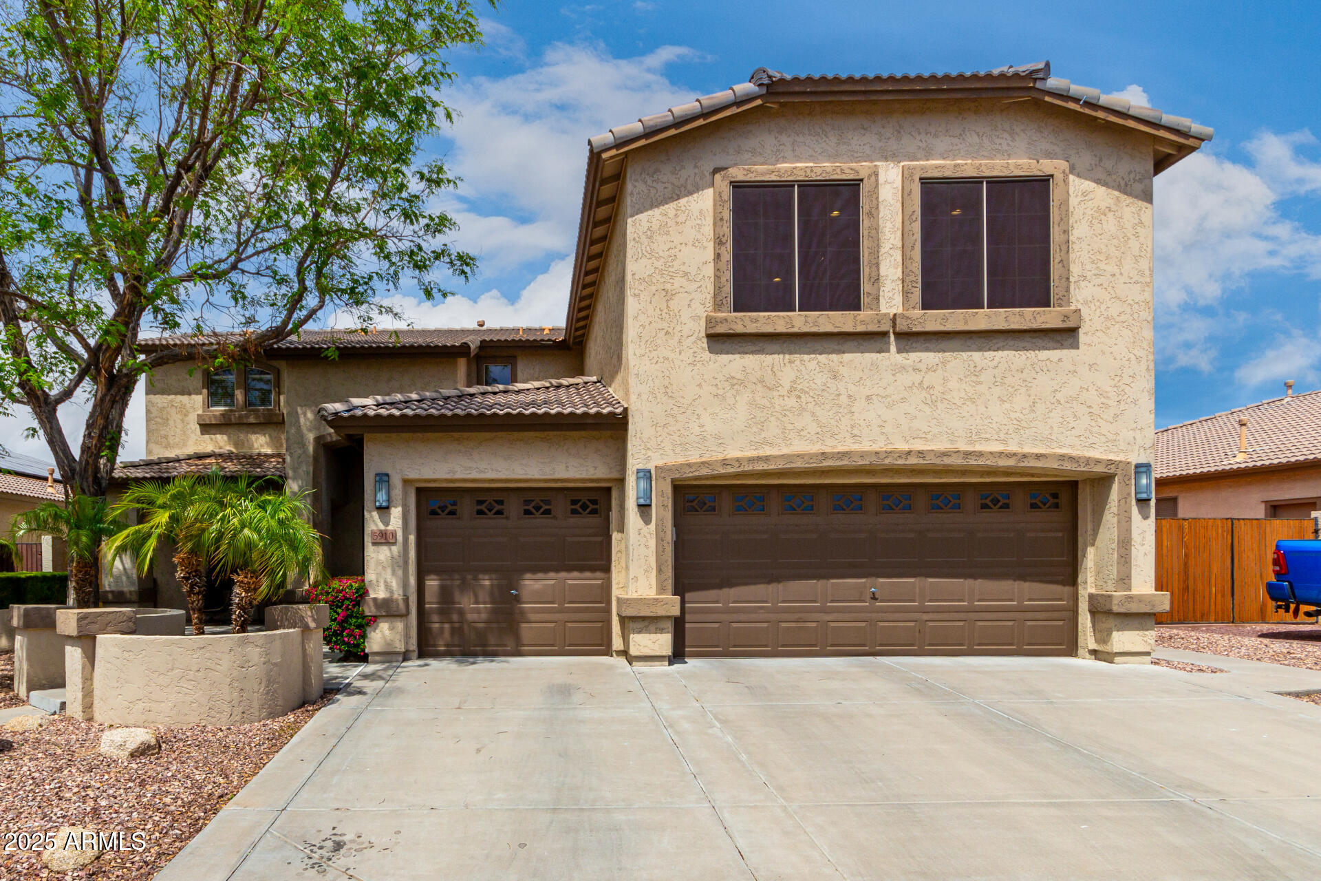 5910 W BLUE SKY Drive
