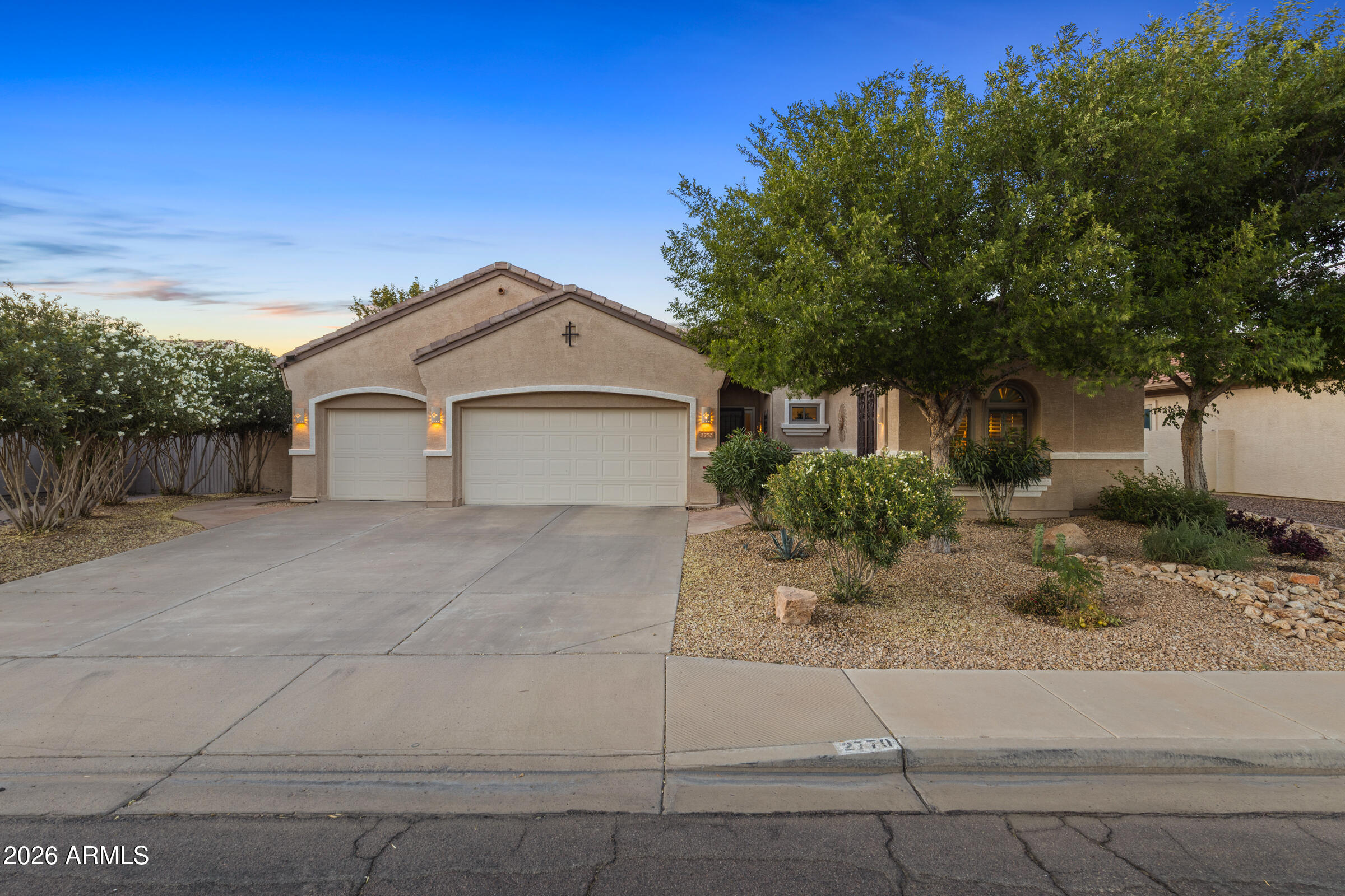 2770 E BUENA VISTA Drive