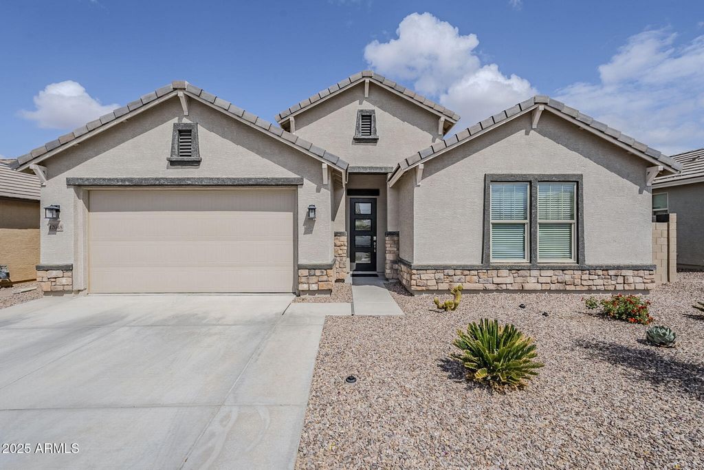 Photo of 12048 E Chevelon Trail, Gold Canyon, AZ 85118 (MLS # 6962789)