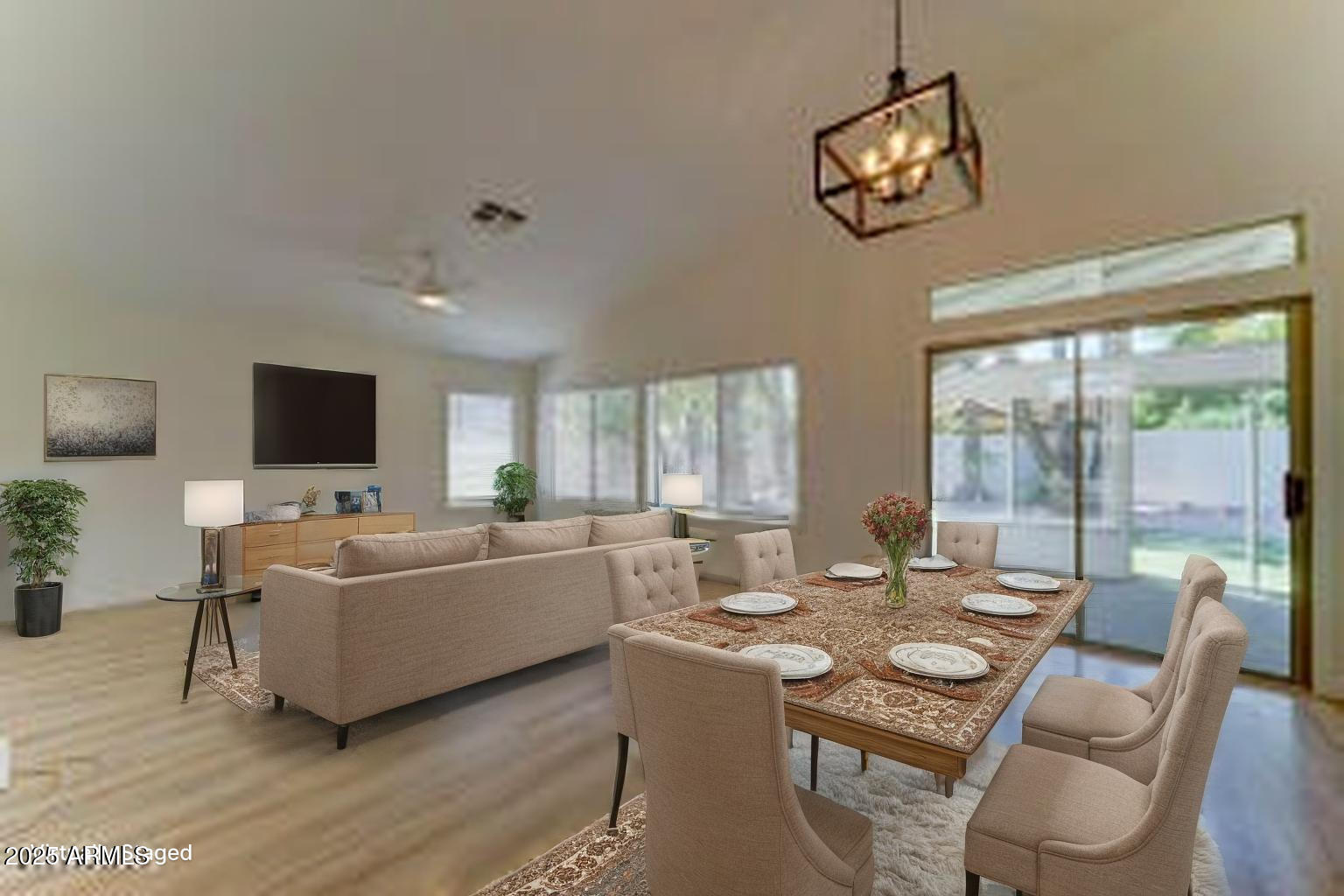 289 E MESQUITE Street