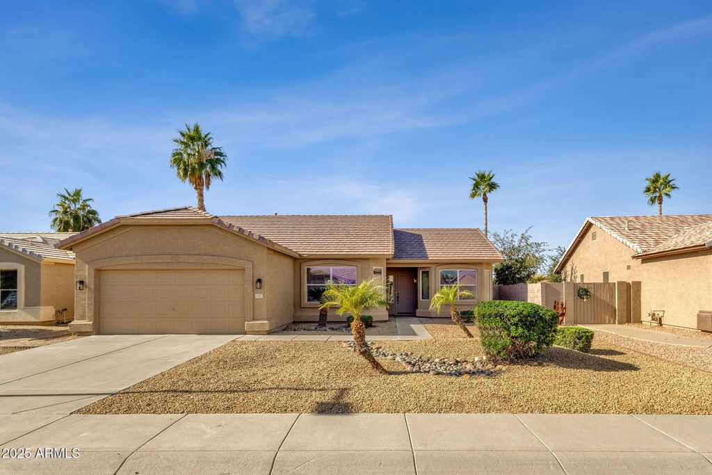 Photo of 6450 S Springs Place, Chandler, AZ 85249 (MLS # 6954217)