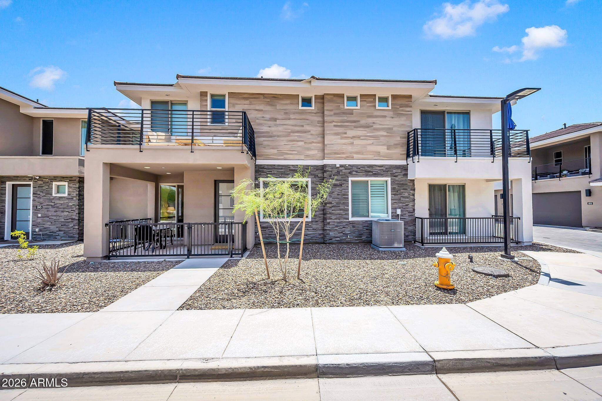 2121 W Sonoran Desert Drive 97