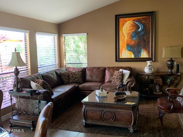 9707 E MOUNTAIN VIEW Road 2418