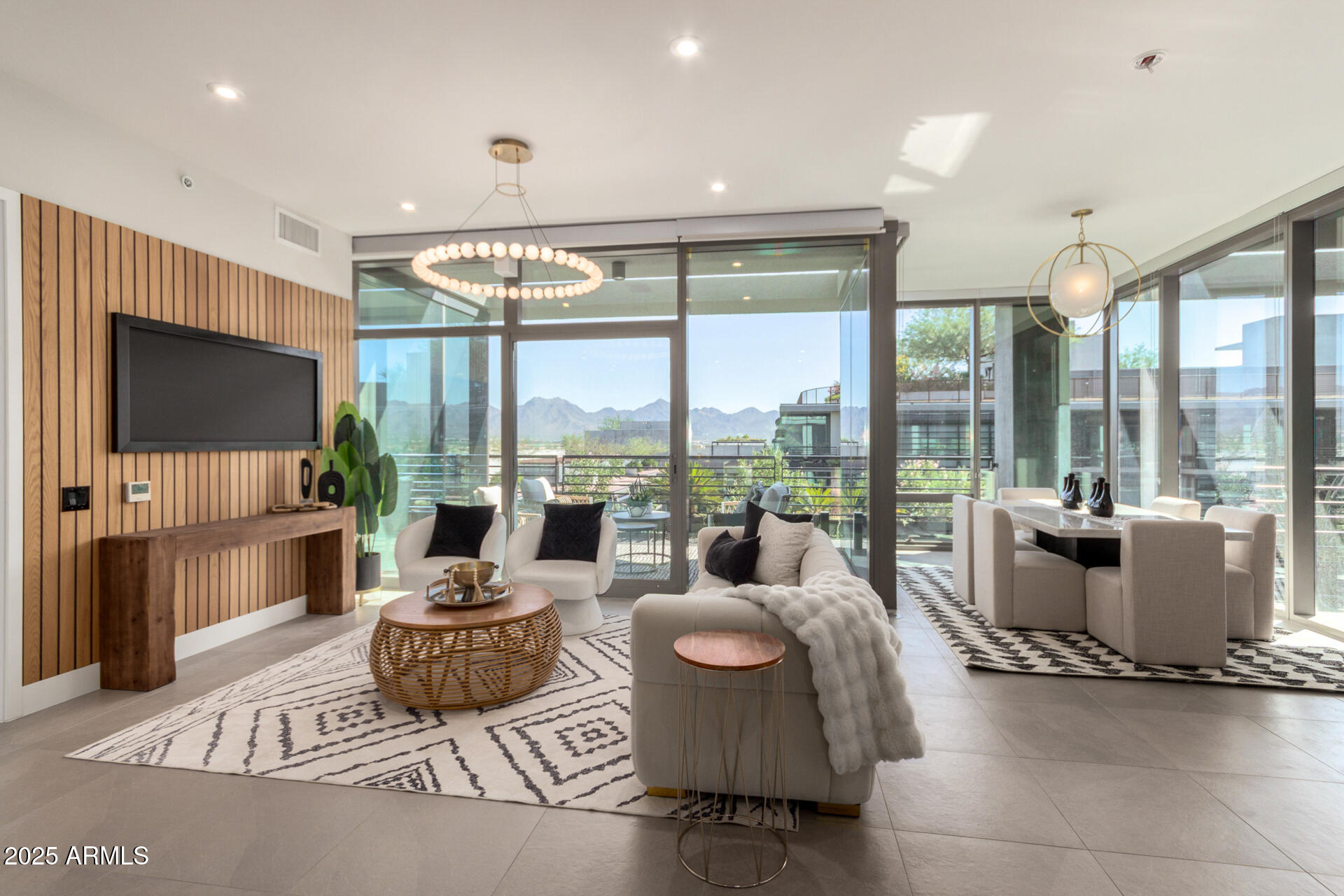 7120 E KIERLAND Boulevard 1203