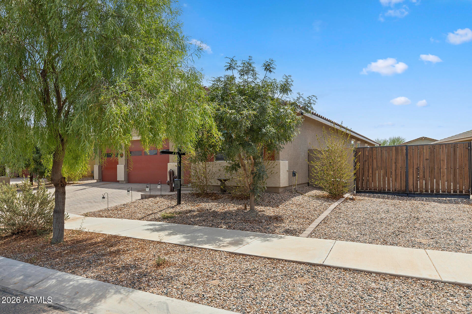 40655 W CRANE Drive
