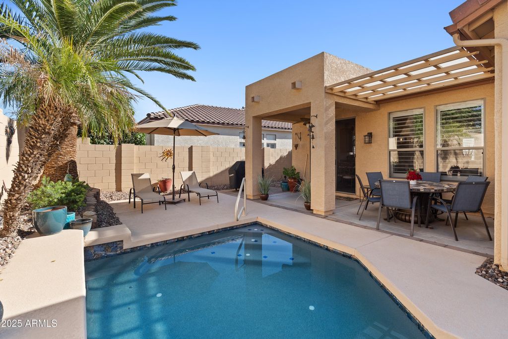 Photo of 9840 W Echo Lane, Peoria, AZ 85345 (MLS # 6959886)