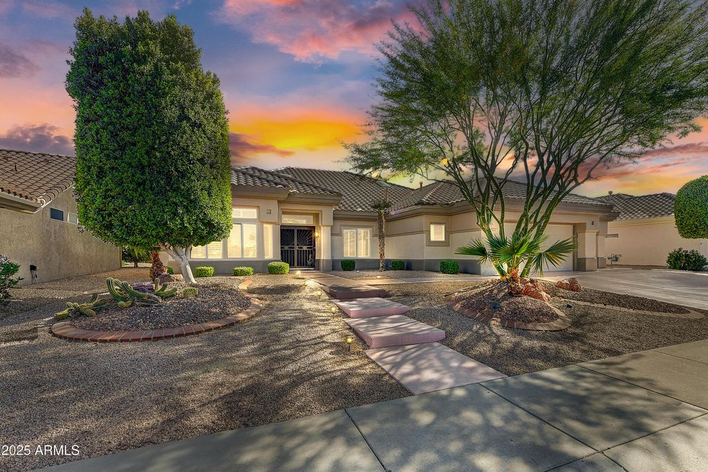 Photo of 14125 W Via Montoya, Sun City West, AZ 85375 (MLS # 6849645)
