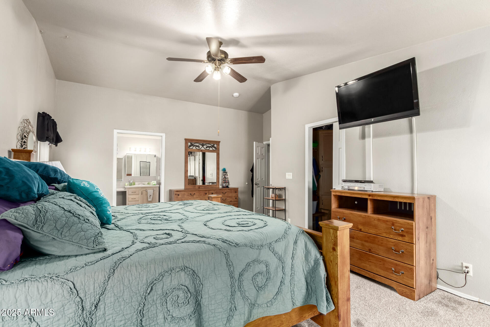 Search Homes 3 3725 N COLORADO Avenue