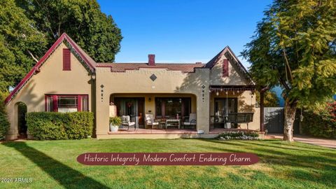 922 W WILLETTA Street Phoenix AZ 85007