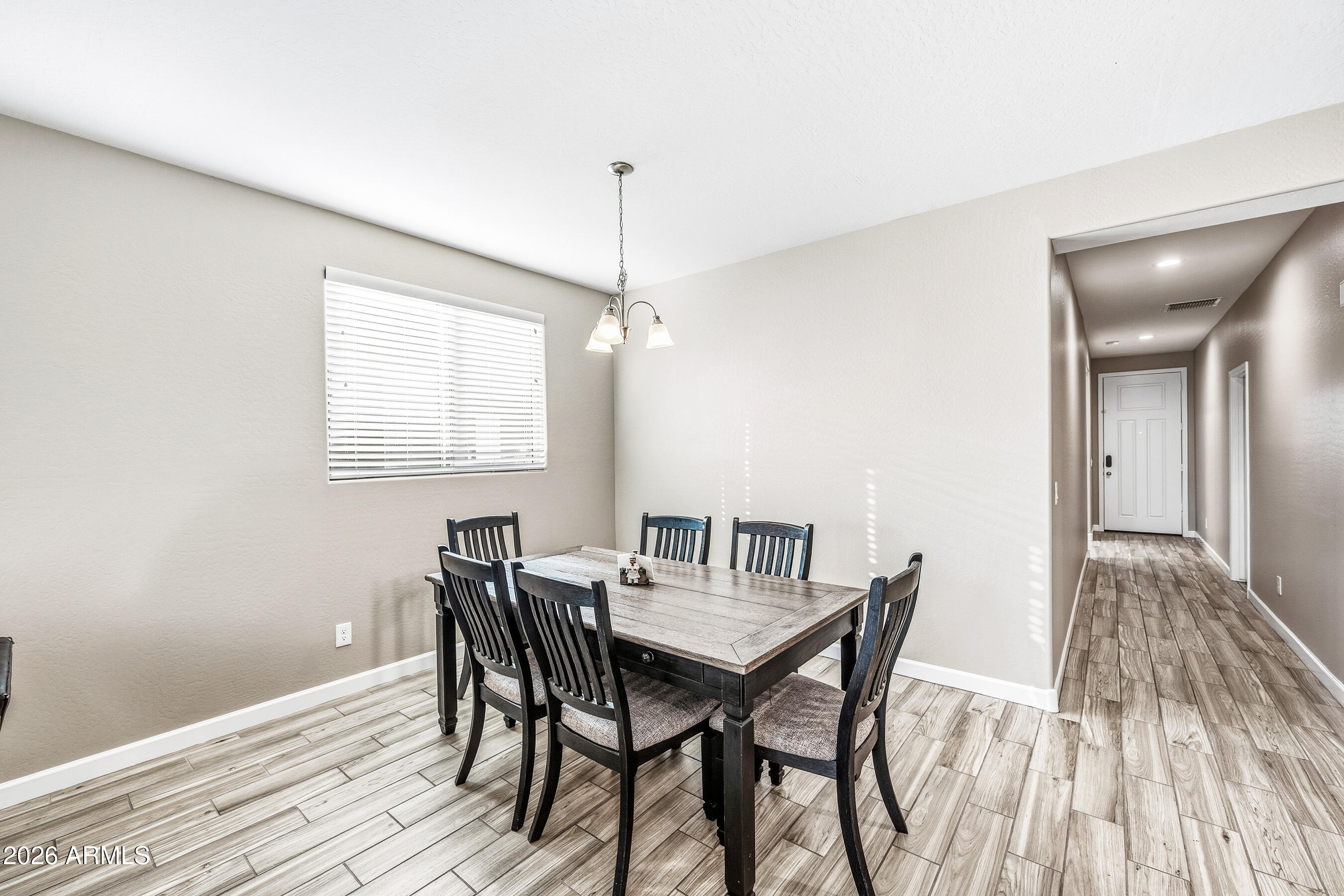 17997 W LOUISE Drive