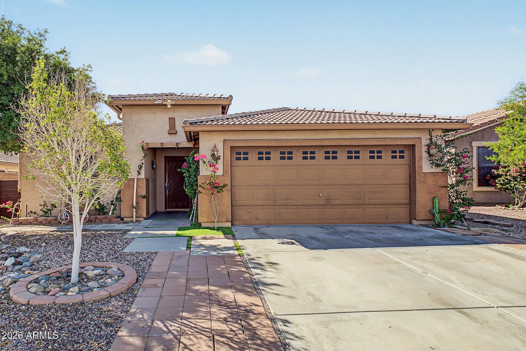 Photo of 6988 S Sunrise Way, Buckeye, AZ 85326 (MLS # 7092129)
