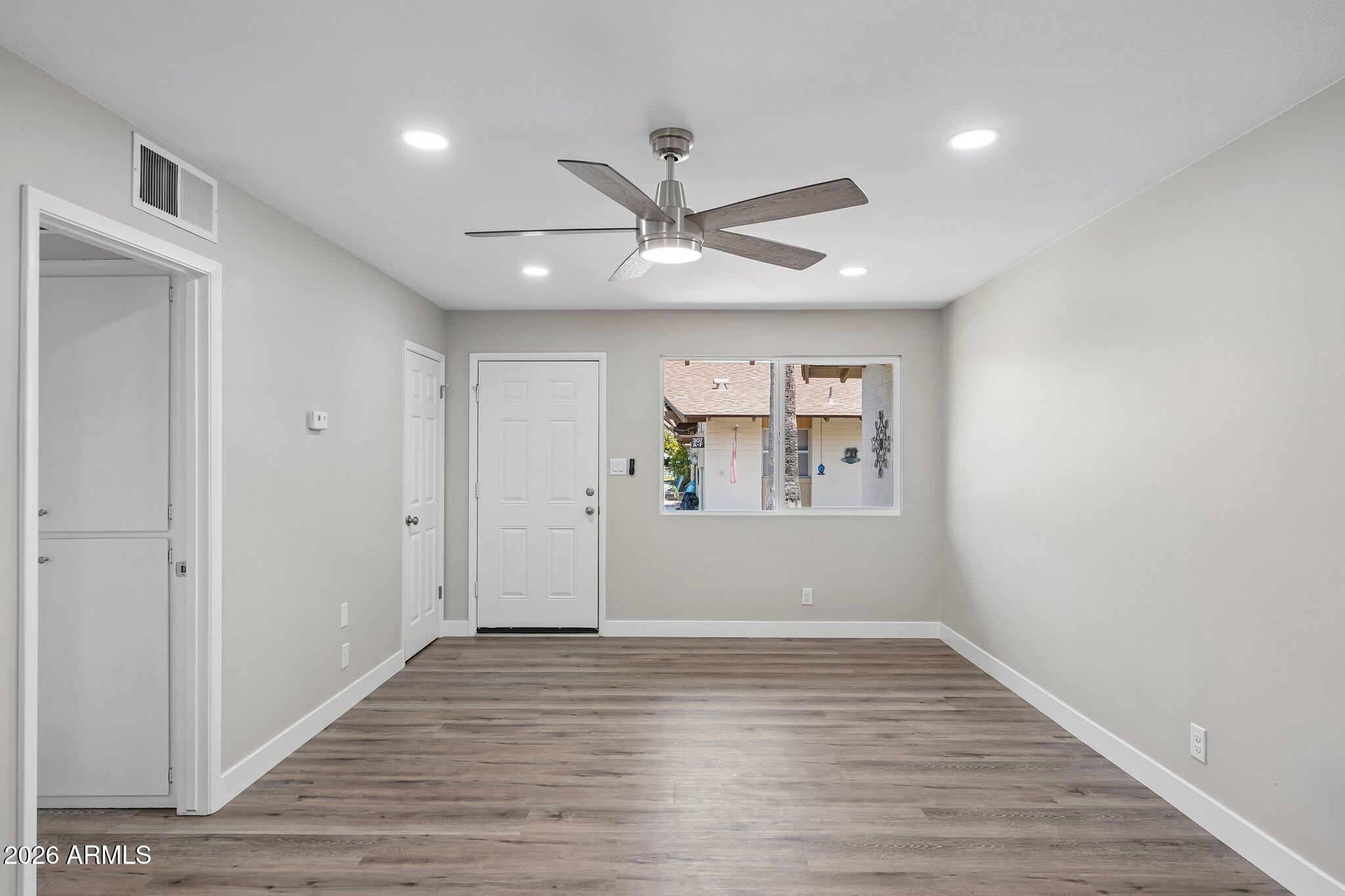 6721 E MCDOWELL Road D302