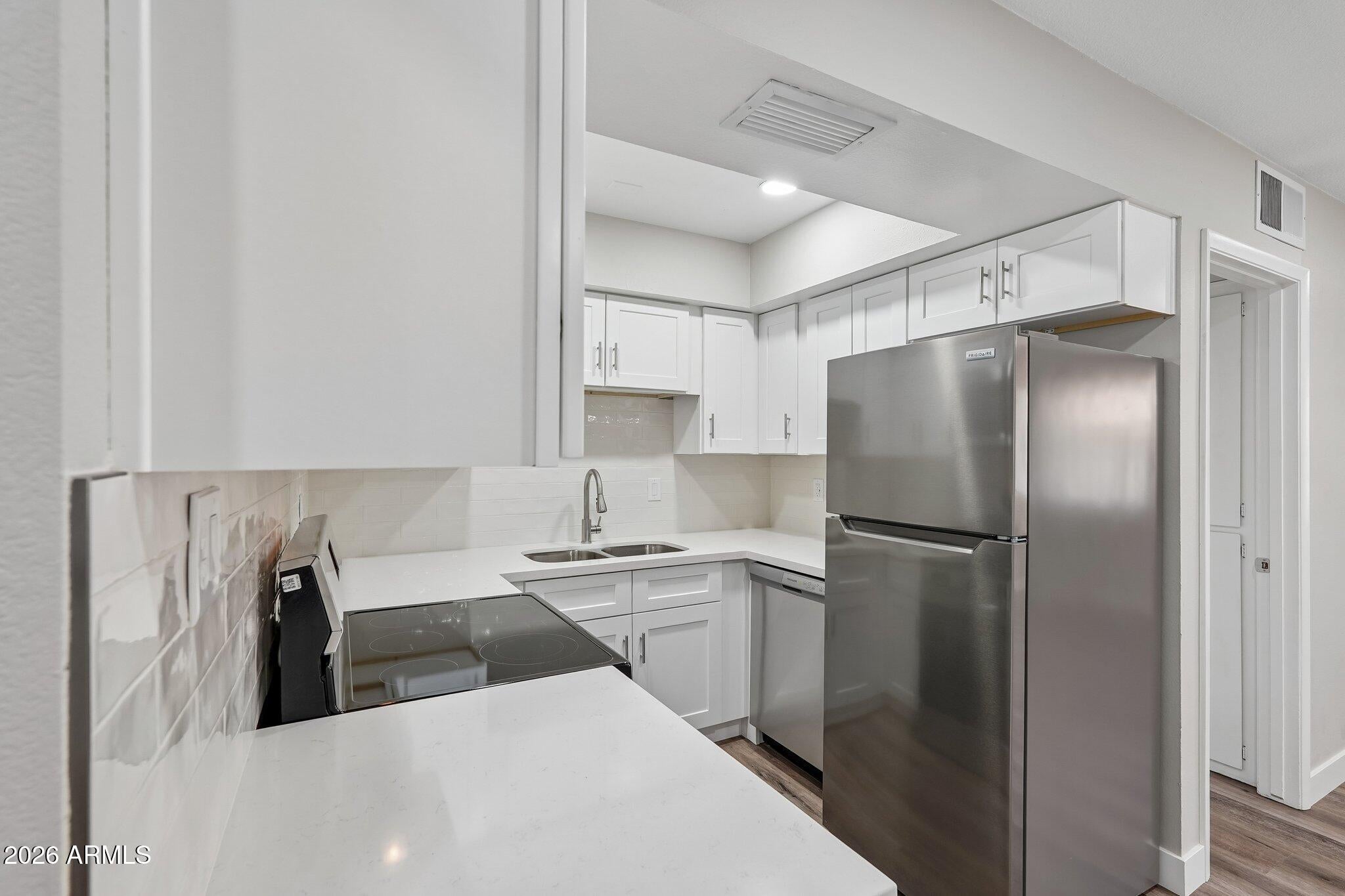 6721 E MCDOWELL Road D302