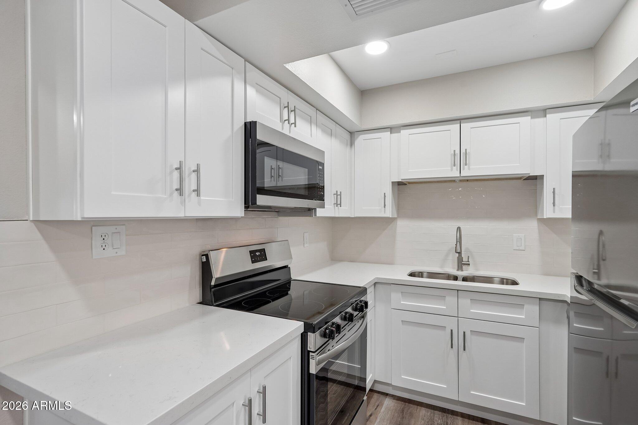 6721 E MCDOWELL Road D302