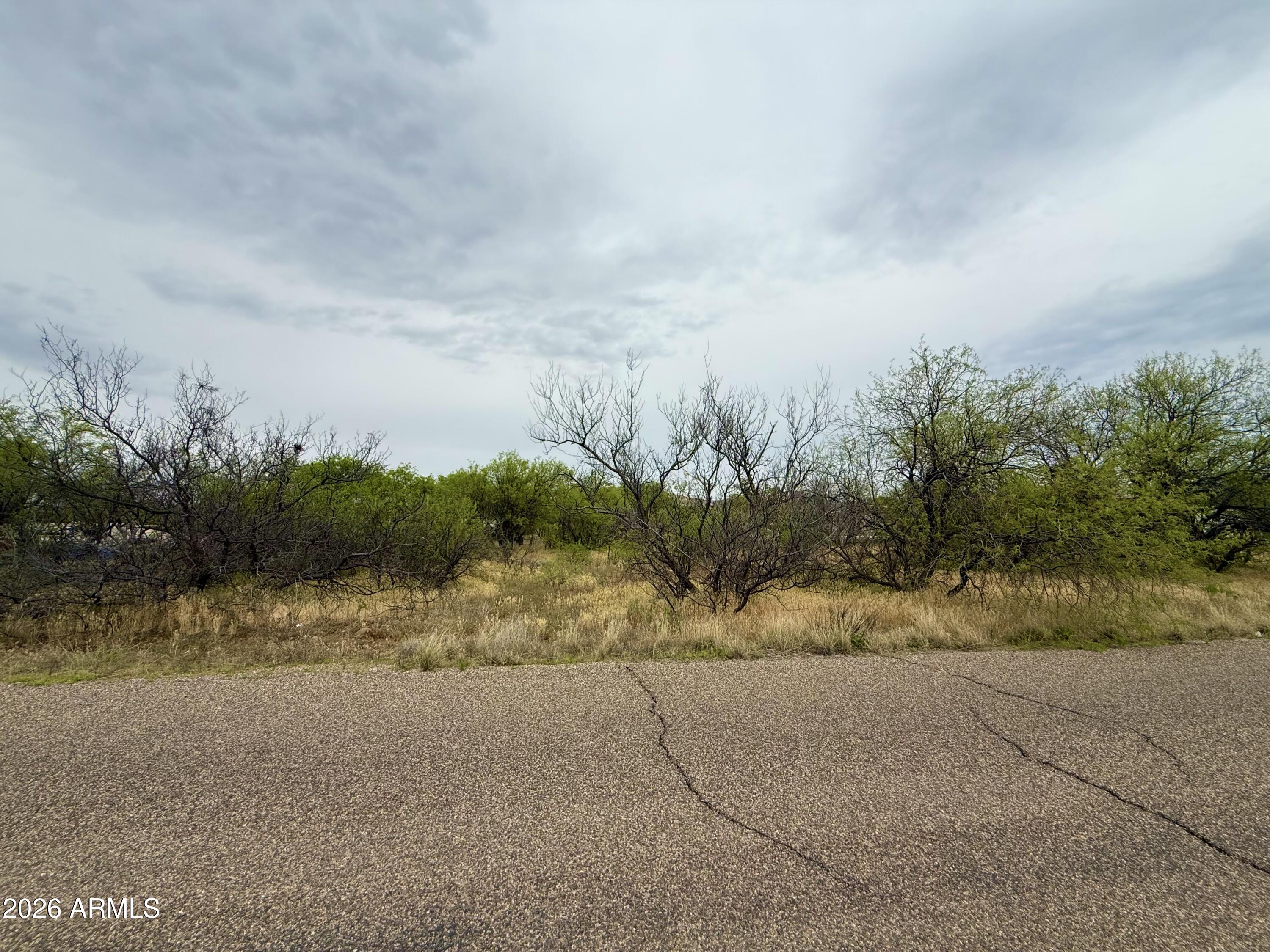 3230 E ZACHARY Lane 860