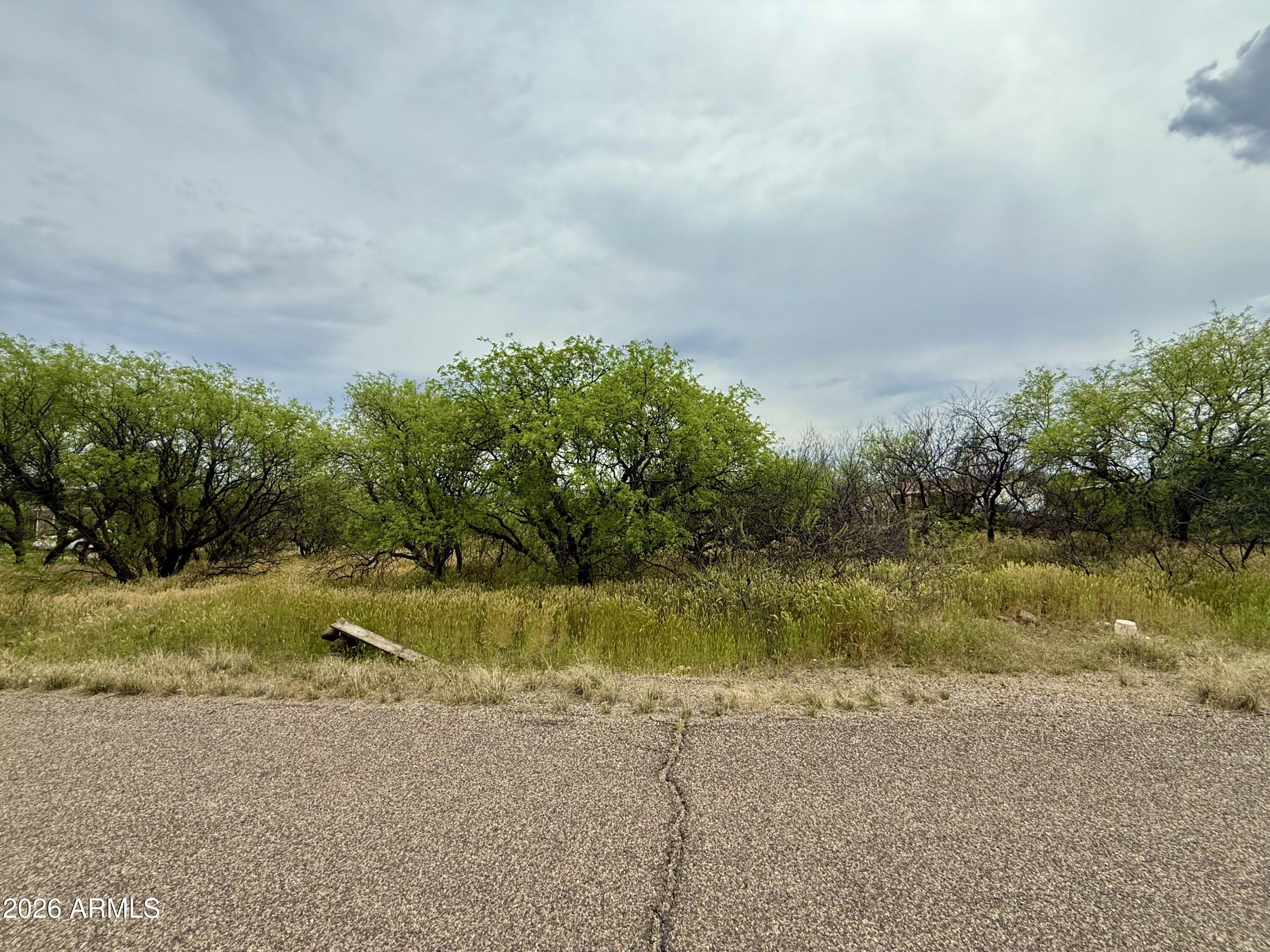 3230 E ZACHARY Lane 860