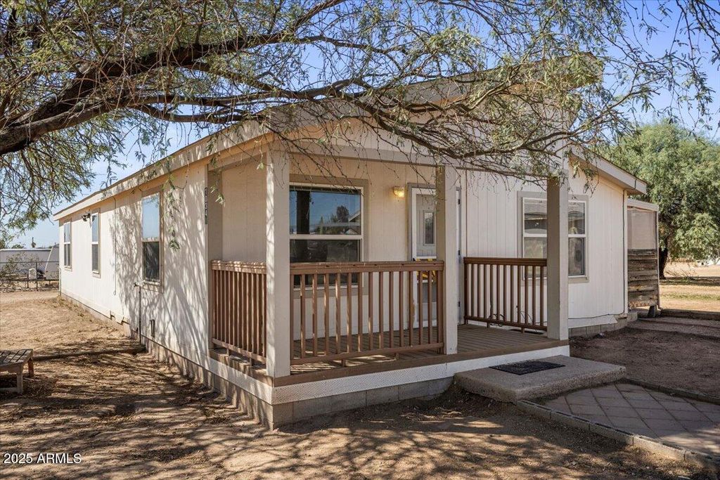 Photo of 10348 N Battleford Drive, Casa Grande, AZ 85122 (MLS # 6924426)