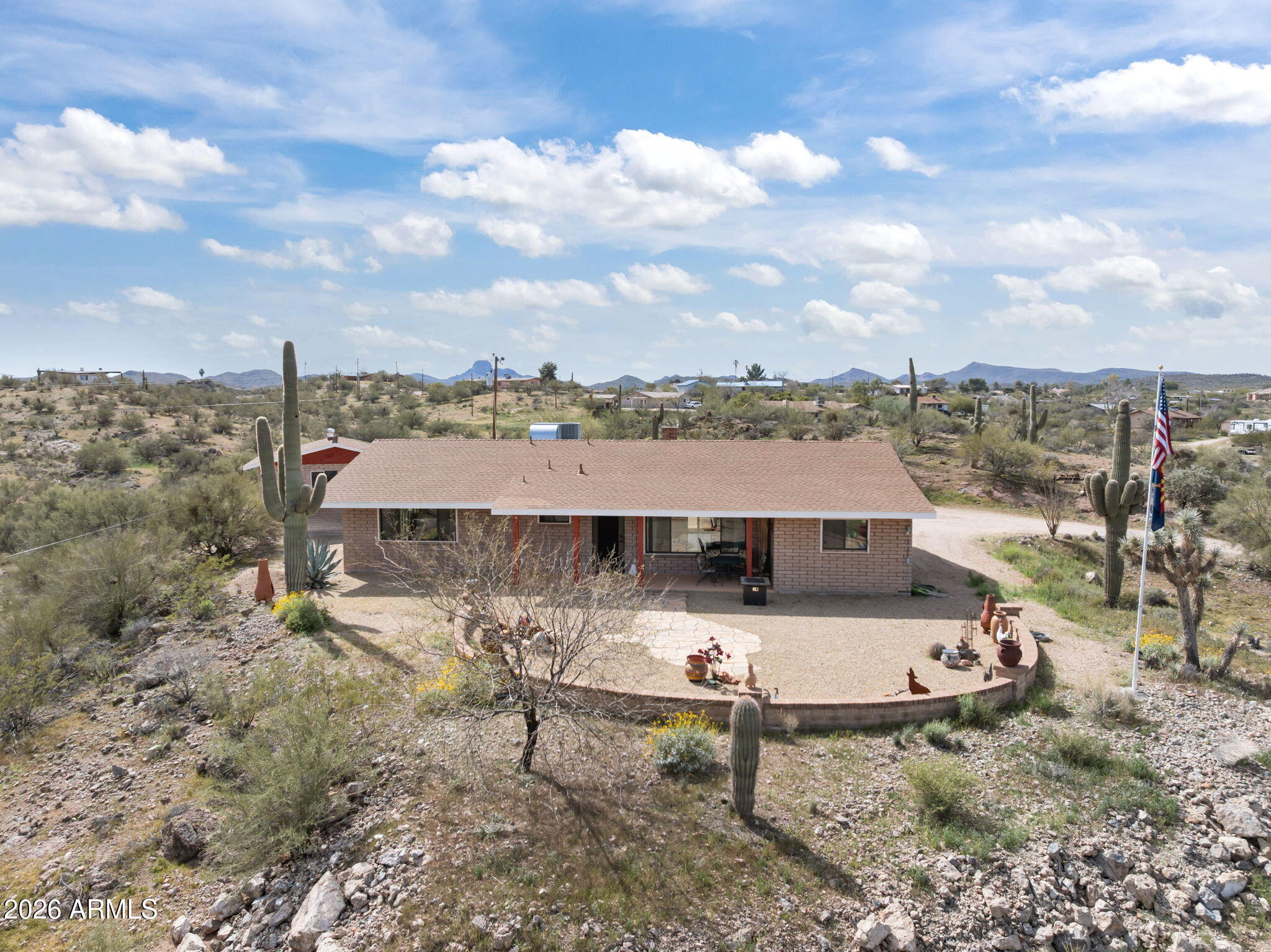 1605 S Corral Drive