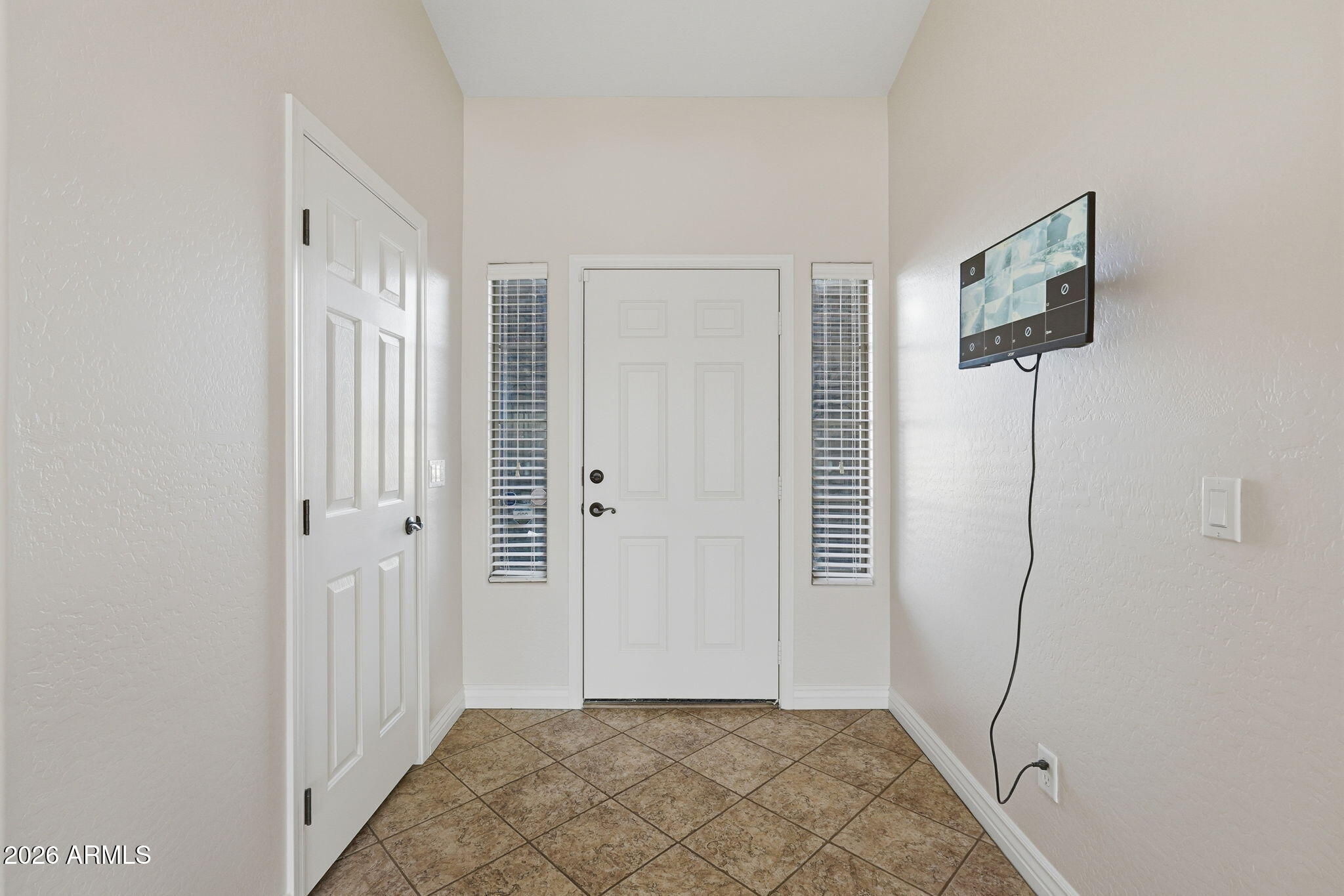 8357 W SAN JUAN Avenue