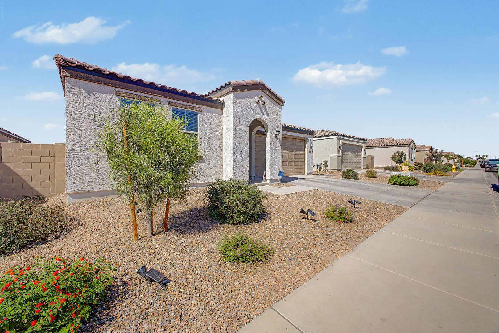 2548 W Grenadine Road