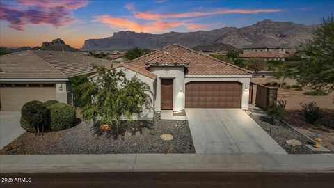 12496 E PARSONS PEAK -- Gold Canyon AZ 85118