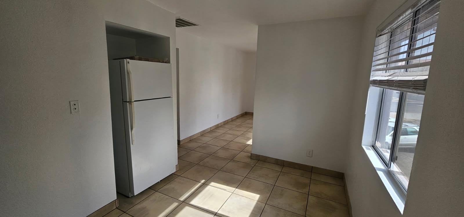 1551 E Christy Drive 4