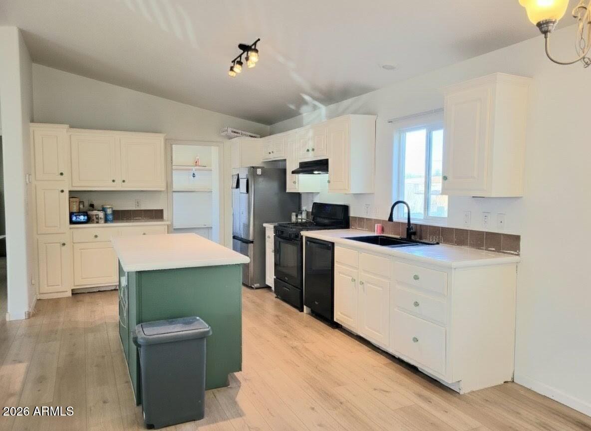 5002 W Bethany Home Road 33