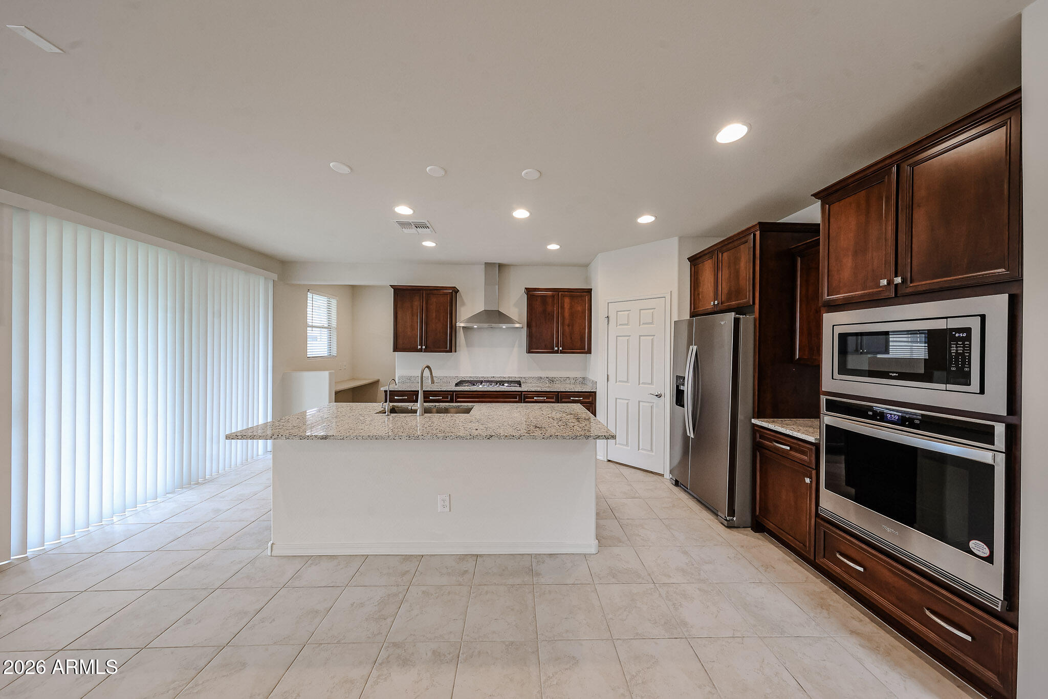 9009 W SAN MIGUEL Avenue