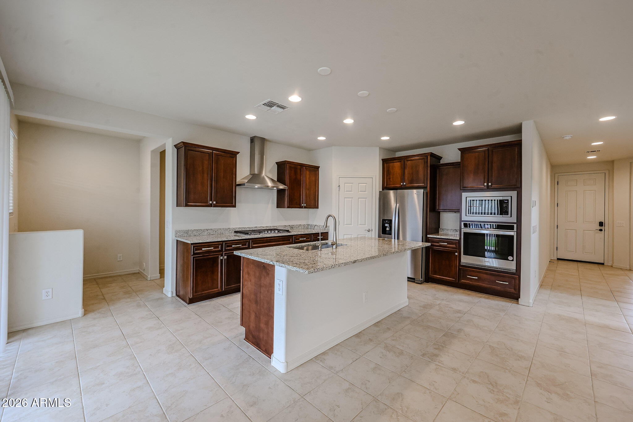 9009 W SAN MIGUEL Avenue