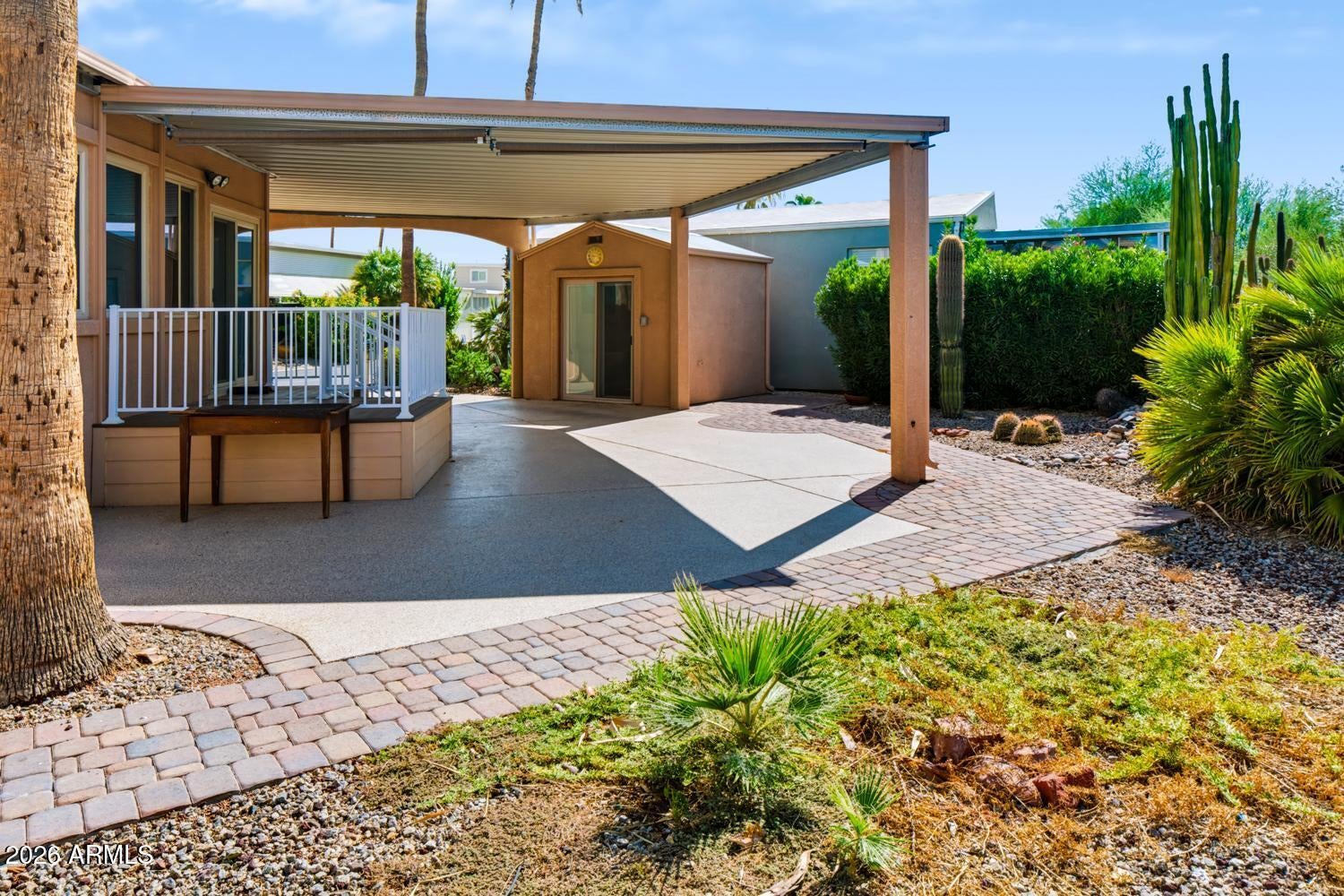 17200 W BELL Road 323