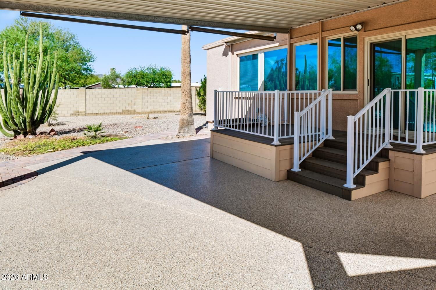 17200 W BELL Road 323