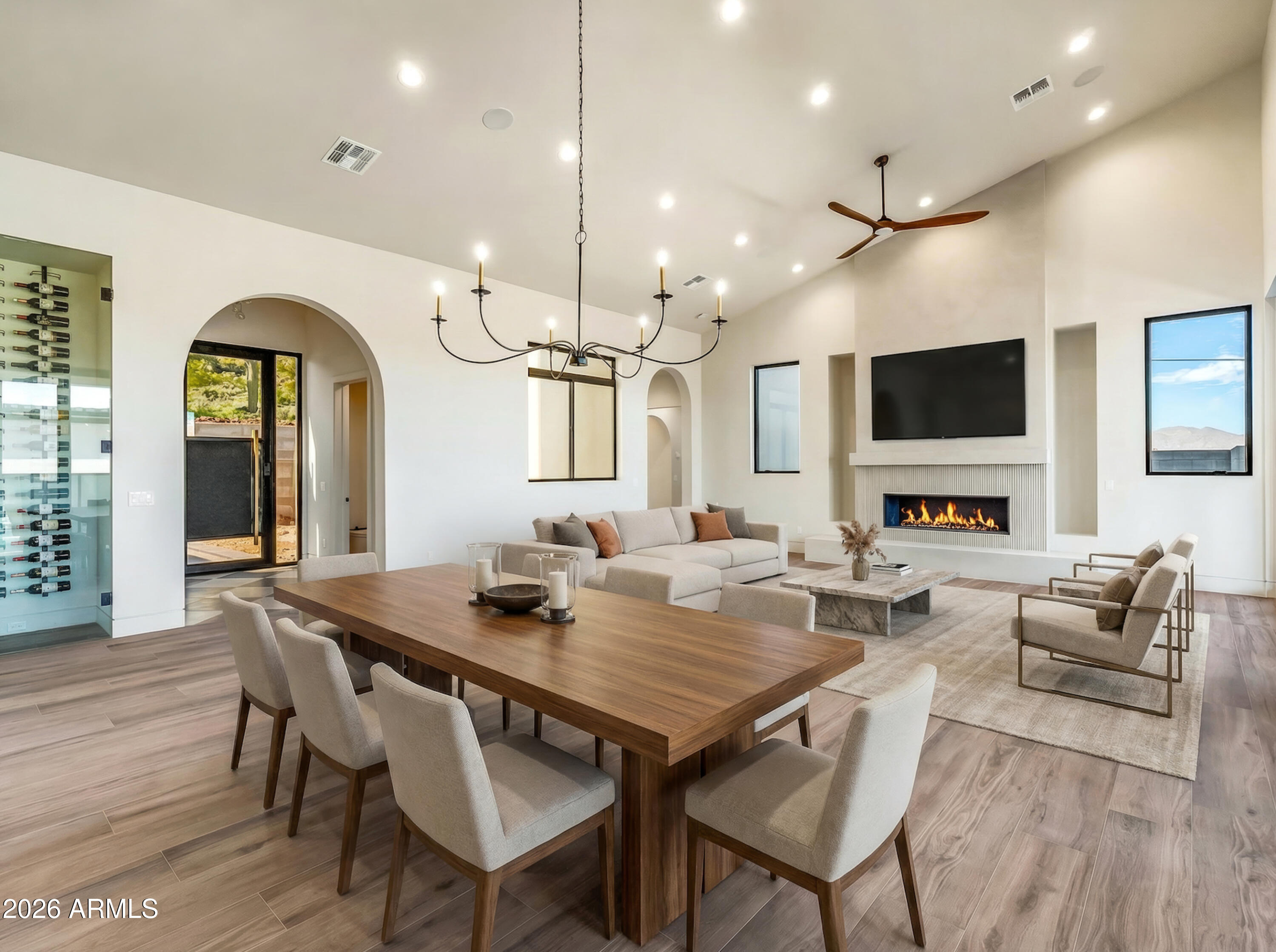 1730 W SENTINEL ROCK Road