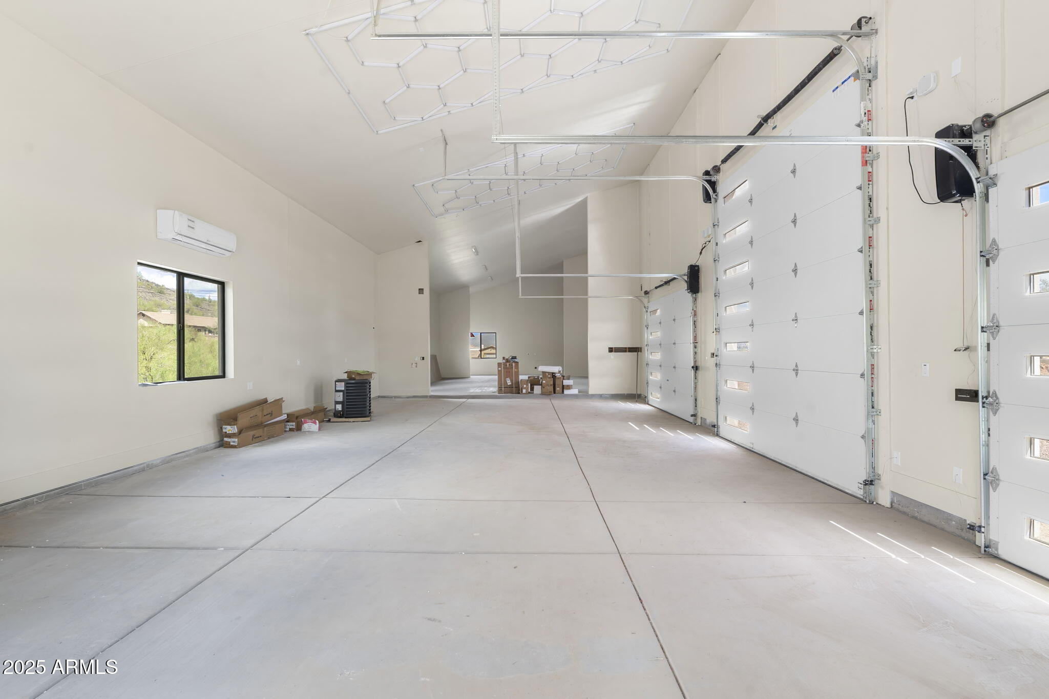 Phoenix, Arizona 85086, United States, 3 Bedrooms Bedrooms, ,3 BathroomsBathrooms,Residential,Active,206737