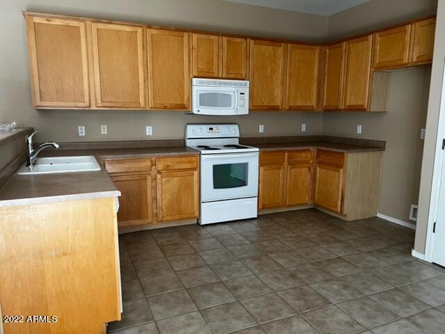 4106 S MARIPOSA Drive