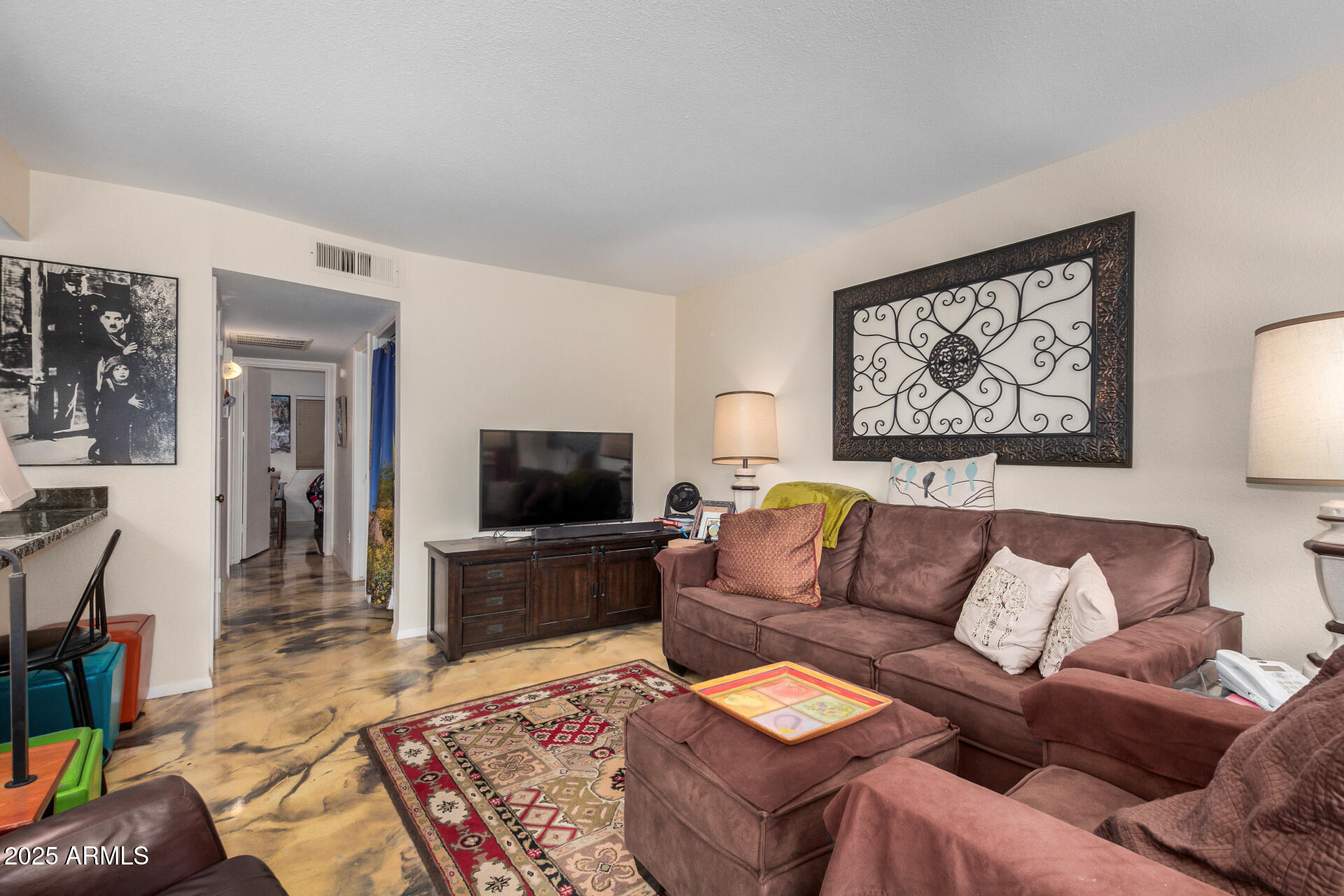 1916 W MORNINGSIDE Drive 108