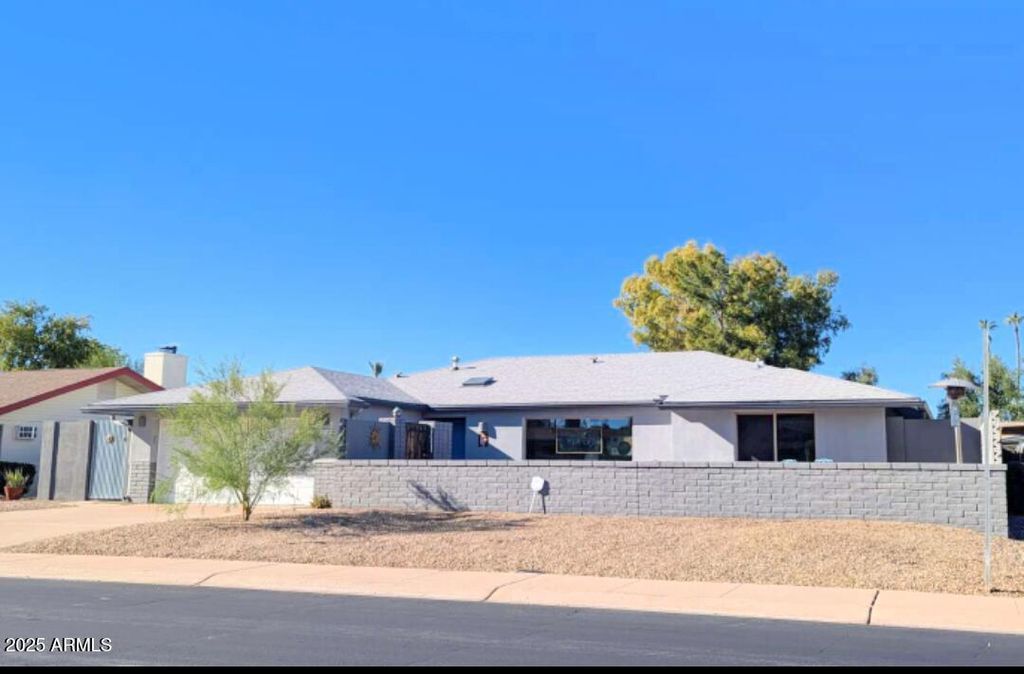 Photo of 644 E La Jolla Drive, Tempe, AZ 85282 (MLS # 6913546)