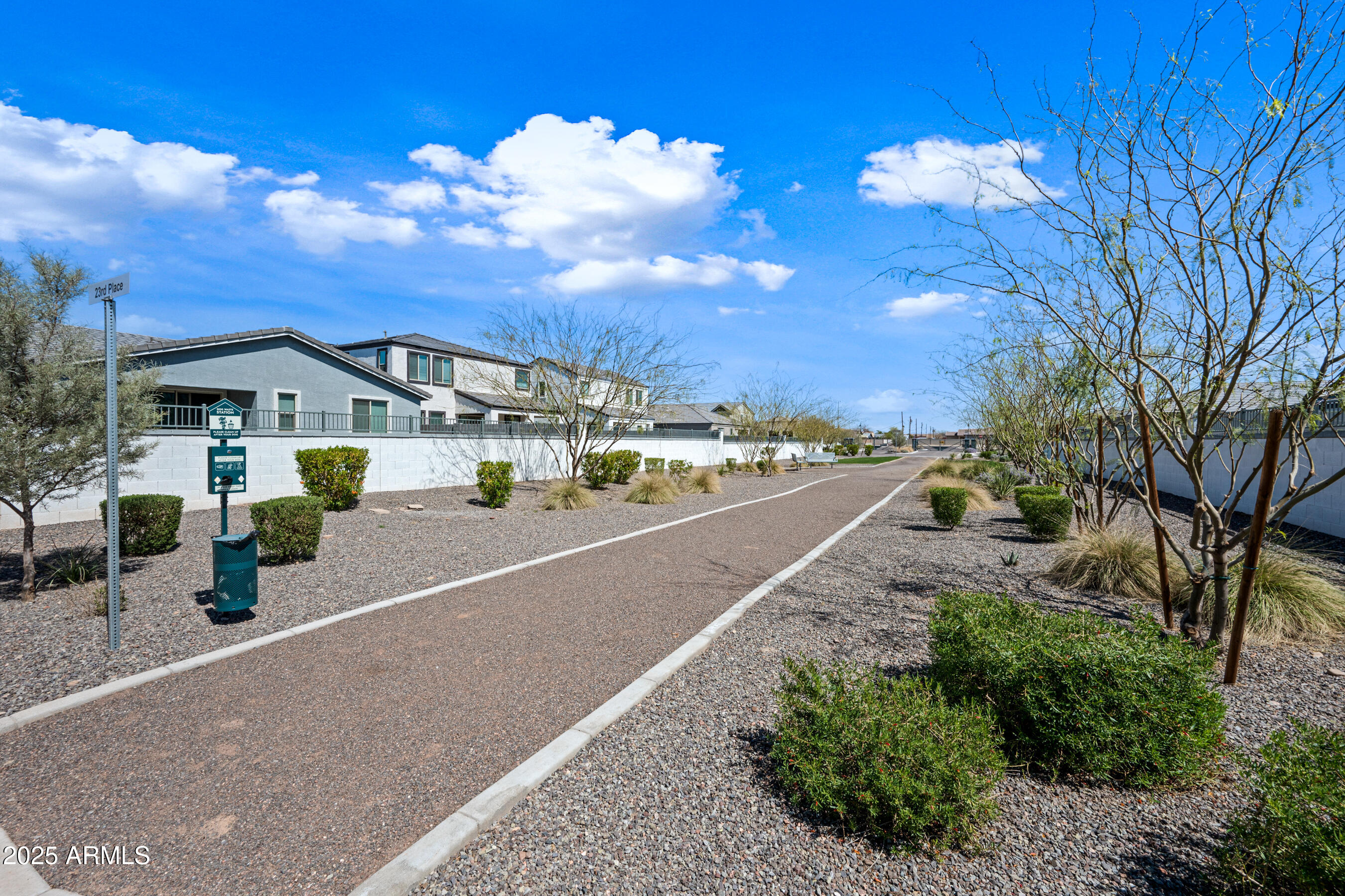 2332 E MARGUERITE Avenue