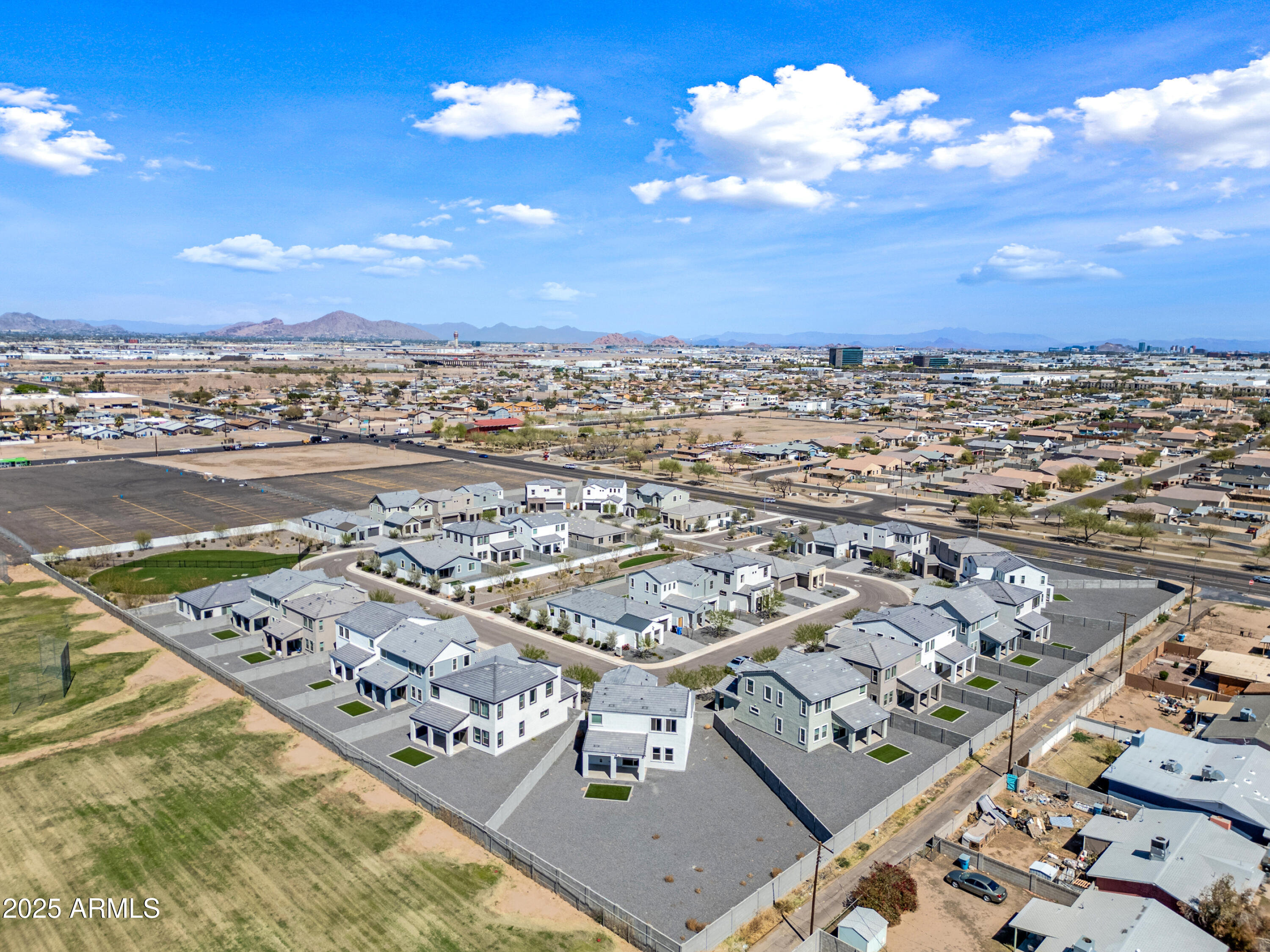 2332 E MARGUERITE Avenue