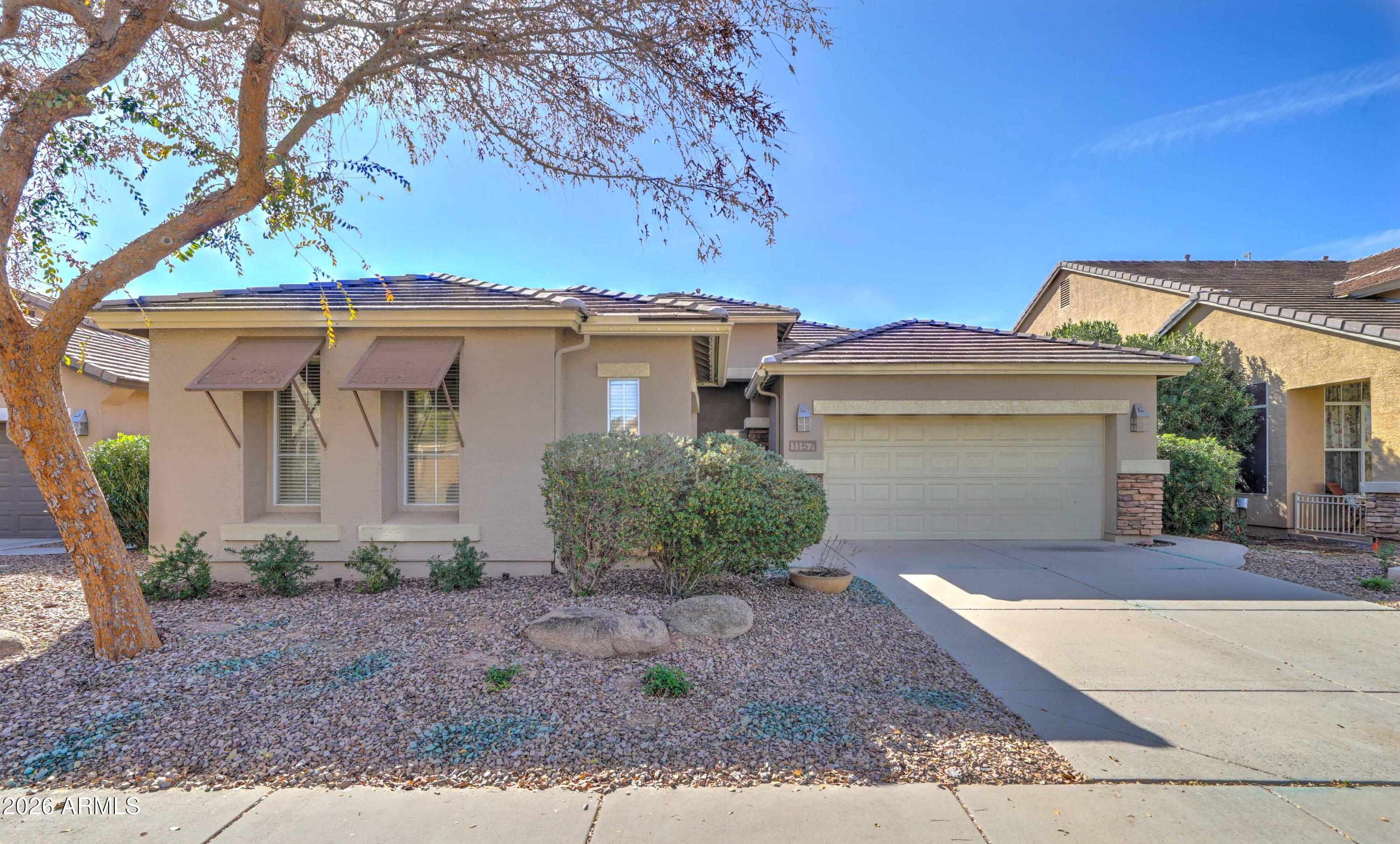 1157 W Mesquite Street