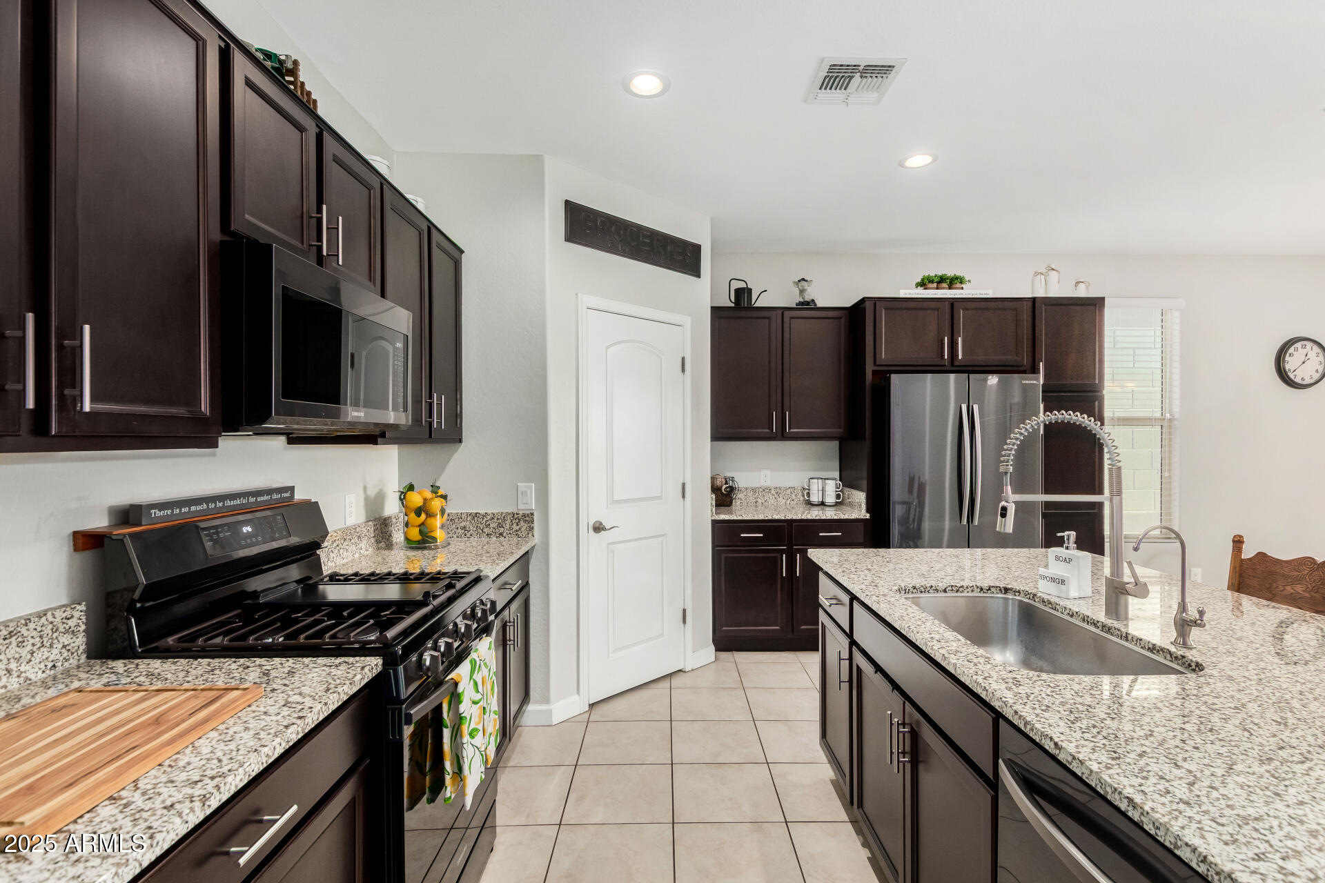 10749 W Swayback Pass Pass